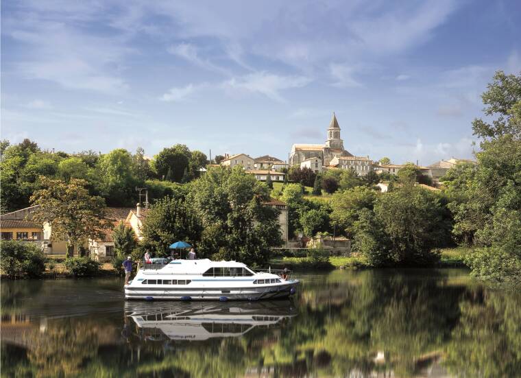 Die Charente - Richtung Angoulême